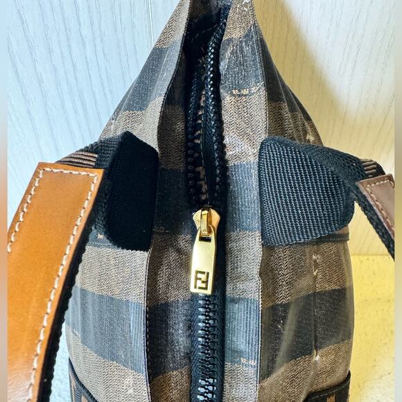 Fendi penguin square bag **vintage** - Picture 5 of 11